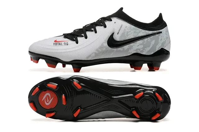 Nike Total 90 Blanc Noir Low-Cut Upper Synthétique Swoosh Overlay Firm-Ground Chaussures de Football 9