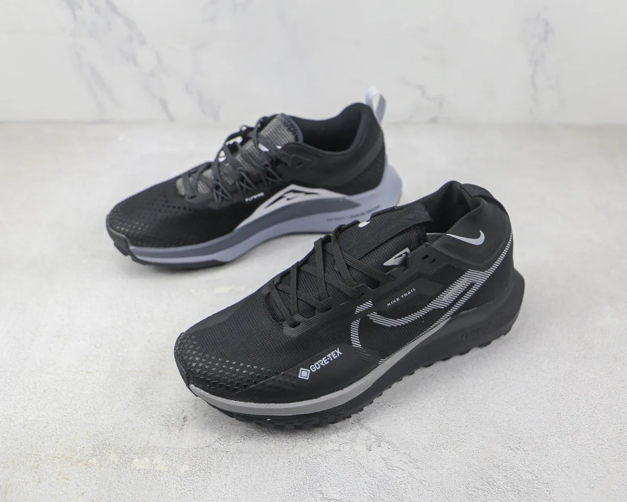 Nike Trail Black Gray Mesh And Synthetic Upper GORE-TEX Waterproofing Running Shoes 4