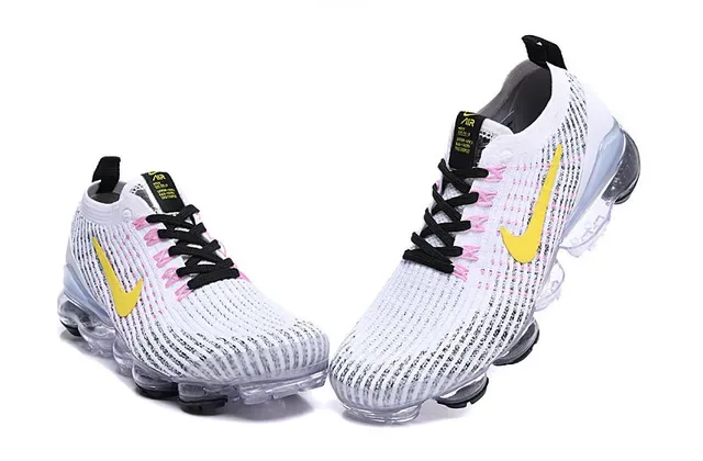 Nike White Black Engineered Knit Upper Full-Length Visible Air Sole Lifestyle Sneakers 4
