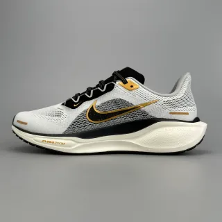 Nike Chaussures Running Blanc et Noir Upper Tricot Ingenieur Swoosh Métallique Or