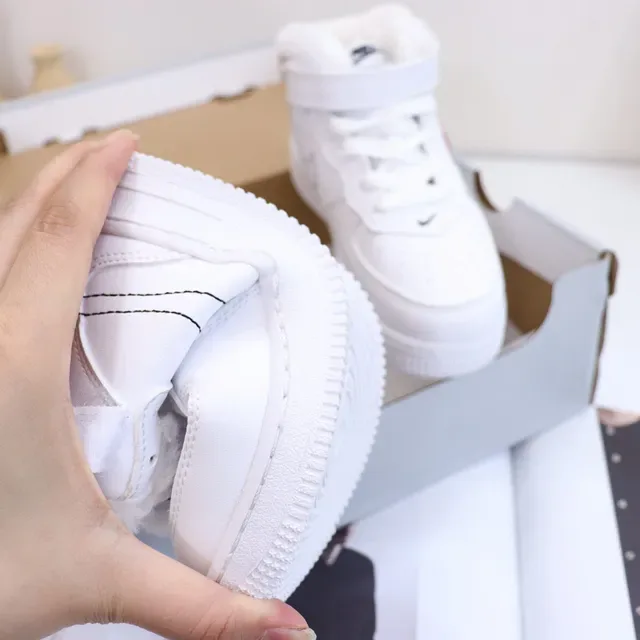 Nike White Black High-Top Padded Collar Lifestyle Sneakers 10