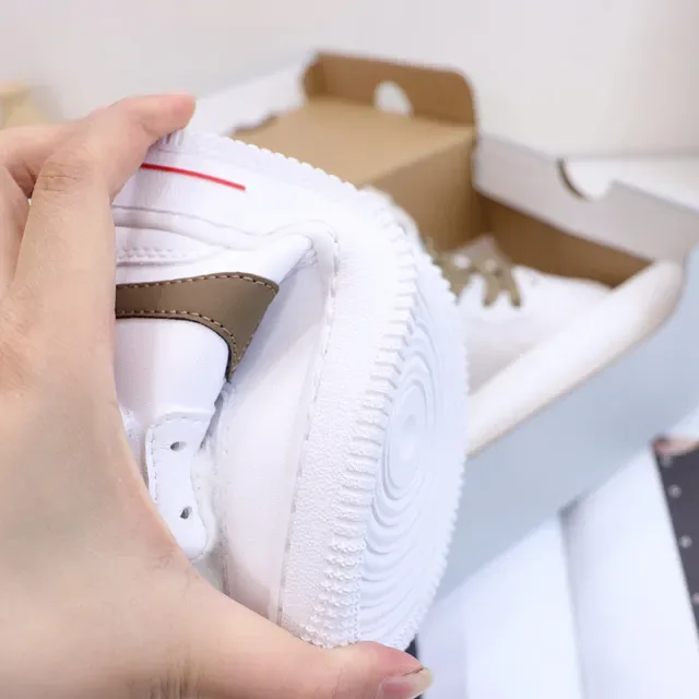 Nike White Black High-Top Padded Collar Lifestyle Sneakers 19