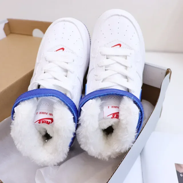 Nike White Black High-Top Padded Collar Lifestyle Sneakers 23