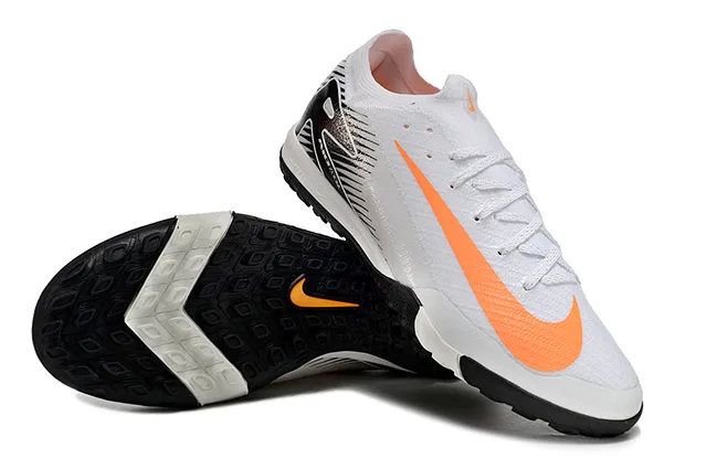 Nike Zapatillas de Fútbol Turf Blanco y Negro Low-Cut Knit Upper 4