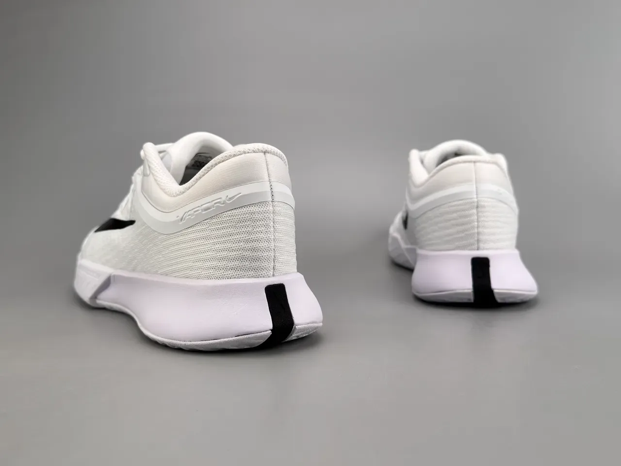 Nike White Black Mesh Upper Swoosh Accent Lifestyle Sneakers 6