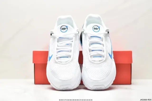 Nike White Blue Engineered Mesh Upper Visible Air Unit Heel Lifestyle Sneakers 3