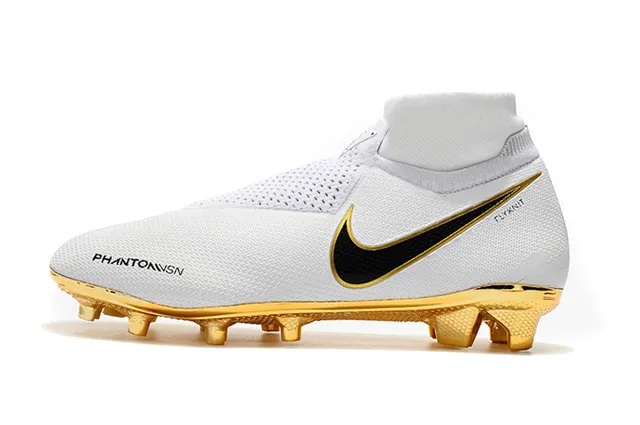 Nike Chaussures de football blanc doré coupe basse ajustement chaussette empeigne Flyknit surface artificielle 5