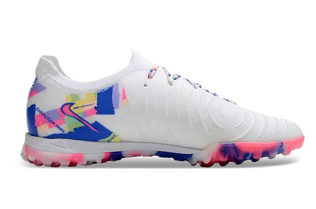 Nike White Multicolor Low-Cut Flyknit Upper Sneakers 7
