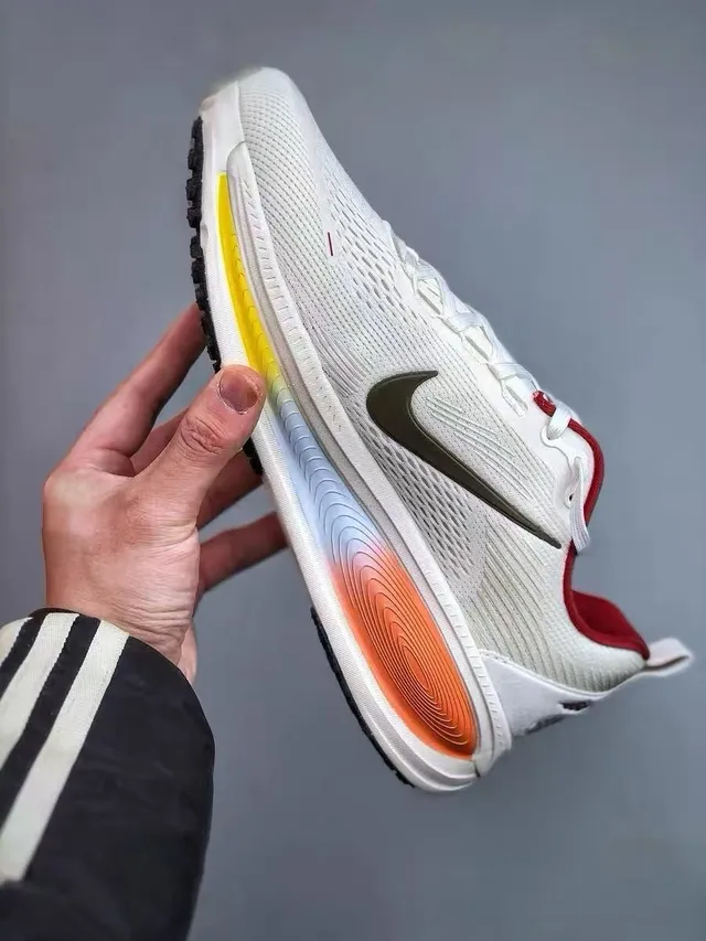 Nike White Orange Engineered Mesh Upper Visible Zoom X Cushioning Running Shoes 2
