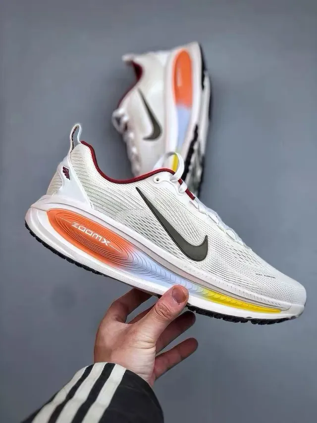 Nike White Orange Engineered Mesh Upper Visible Zoom X Cushioning Running Shoes 4