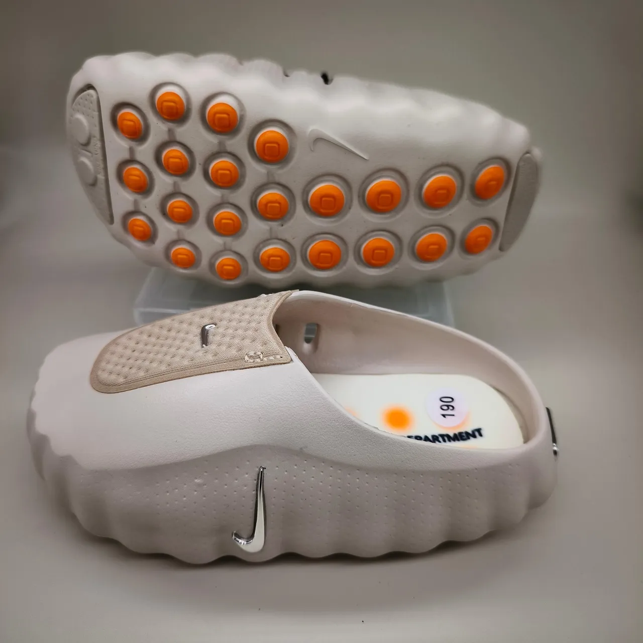 Nike White Silver Perforated Mesh Upper Molded Ridged Sole Clog 17