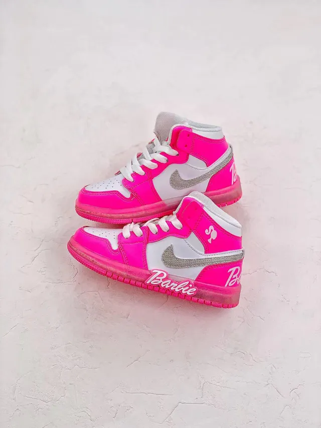 Nike x Barbie Air Jordan 1 High Basketball Shoes 3