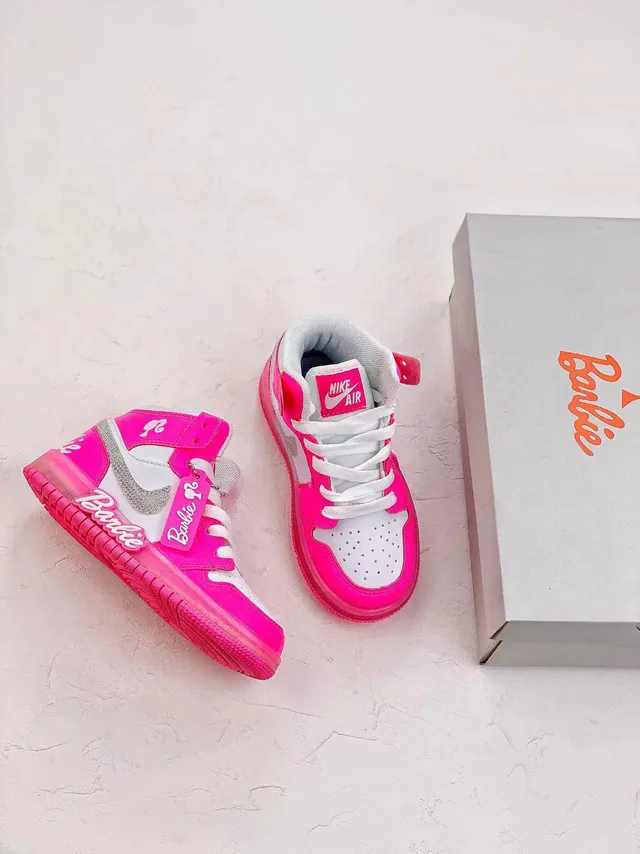 Nike x Barbie Air Jordan 1 High Basketball Shoes 4