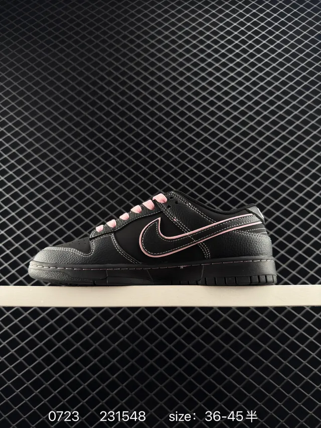 Nike x Supreme SB Dunk Low Chaussures de skateboard en cuir noir et rose 5