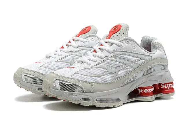 Nike x Supreme Shox NZ White Gray Red tênis lifestyle 6
