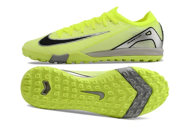 Nike Yellow Silver Knit Upper Turf Outsole Sneakers 7