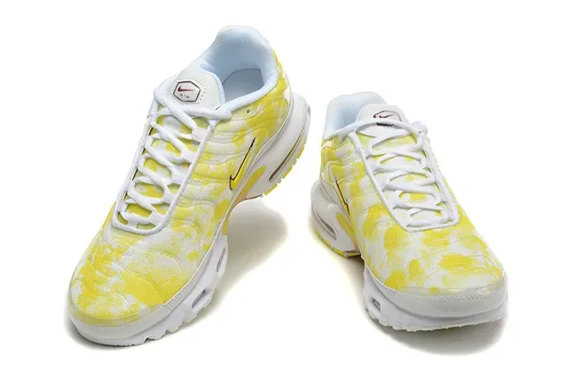 Nike Yellow White Tie-Dye Upper Dual Visible Air Units Lifestyle Sneakers 2