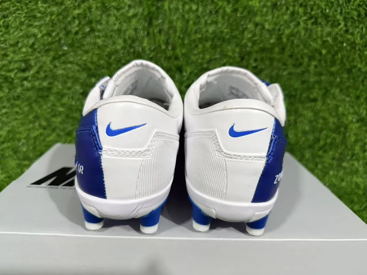 Nike Zoom Air Blue White Metallic Quilted Upper Swoosh Firm-Ground Soccer Shoes 5