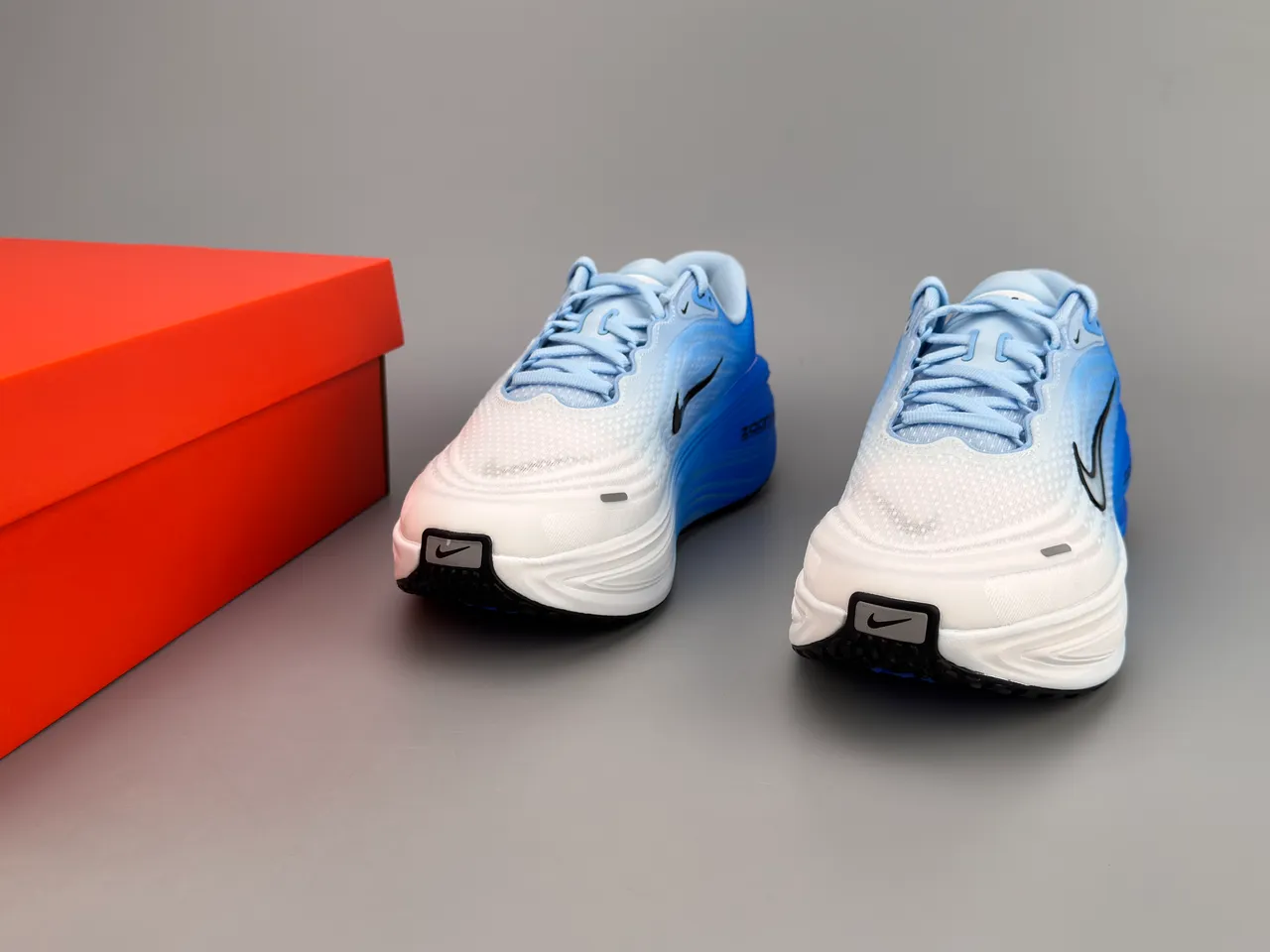 Nike ZoomX Invincible Run Gradient Blue Running Shoes 5