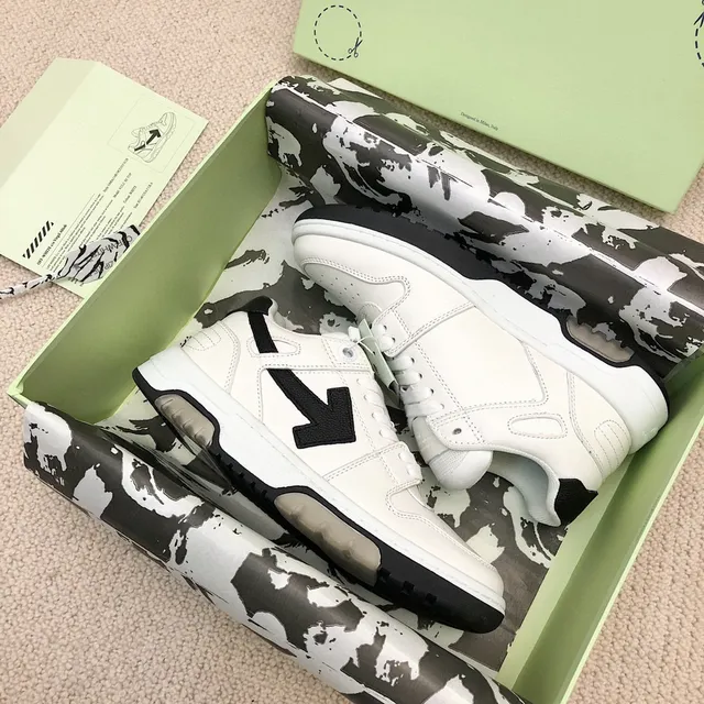 Off-White Arrow Black Tênis de Estilo de Vida de Baixo Corte com Bico Perfurado 7