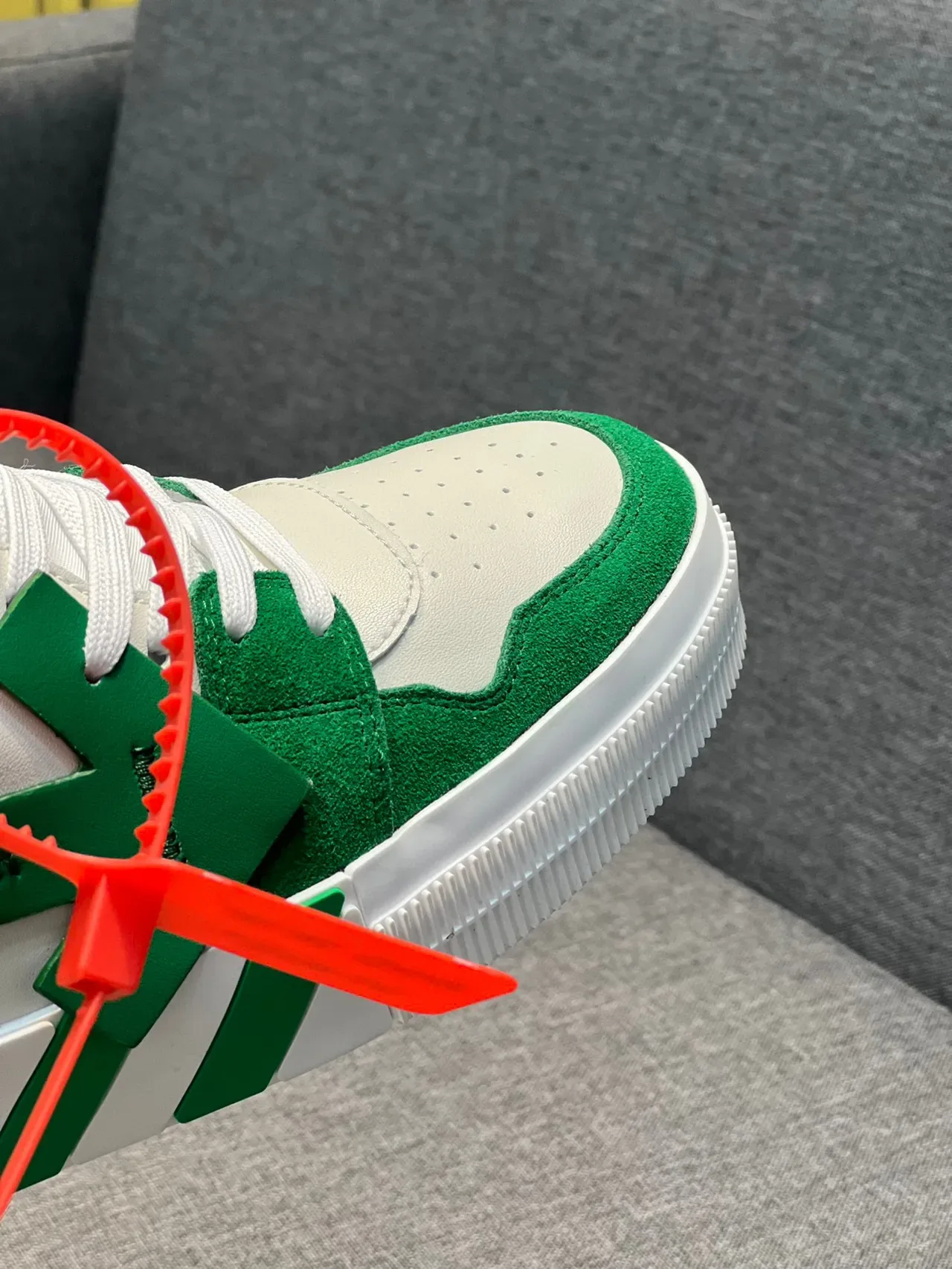 Off-White Arrow Green Baskets Lifestyle Hautes 3