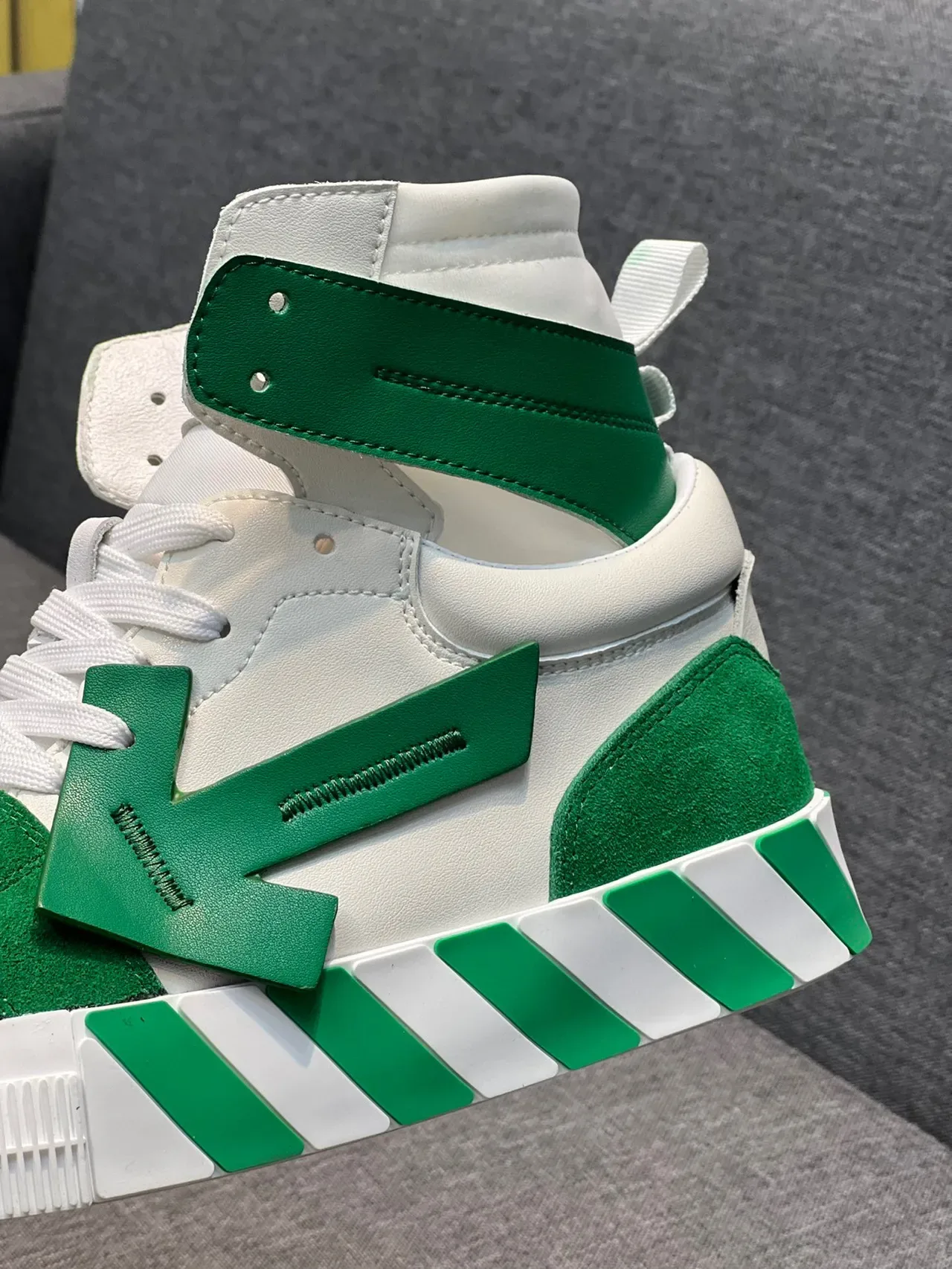 Off-White Arrow Green Baskets Lifestyle Hautes 8