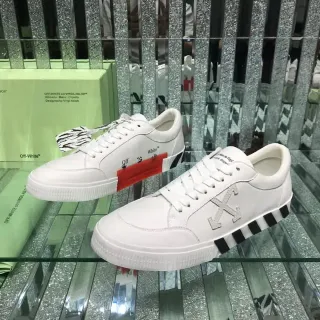 Off-White Black Industrial Design Diagonal Arrow Logo Lifestyle Sneakers