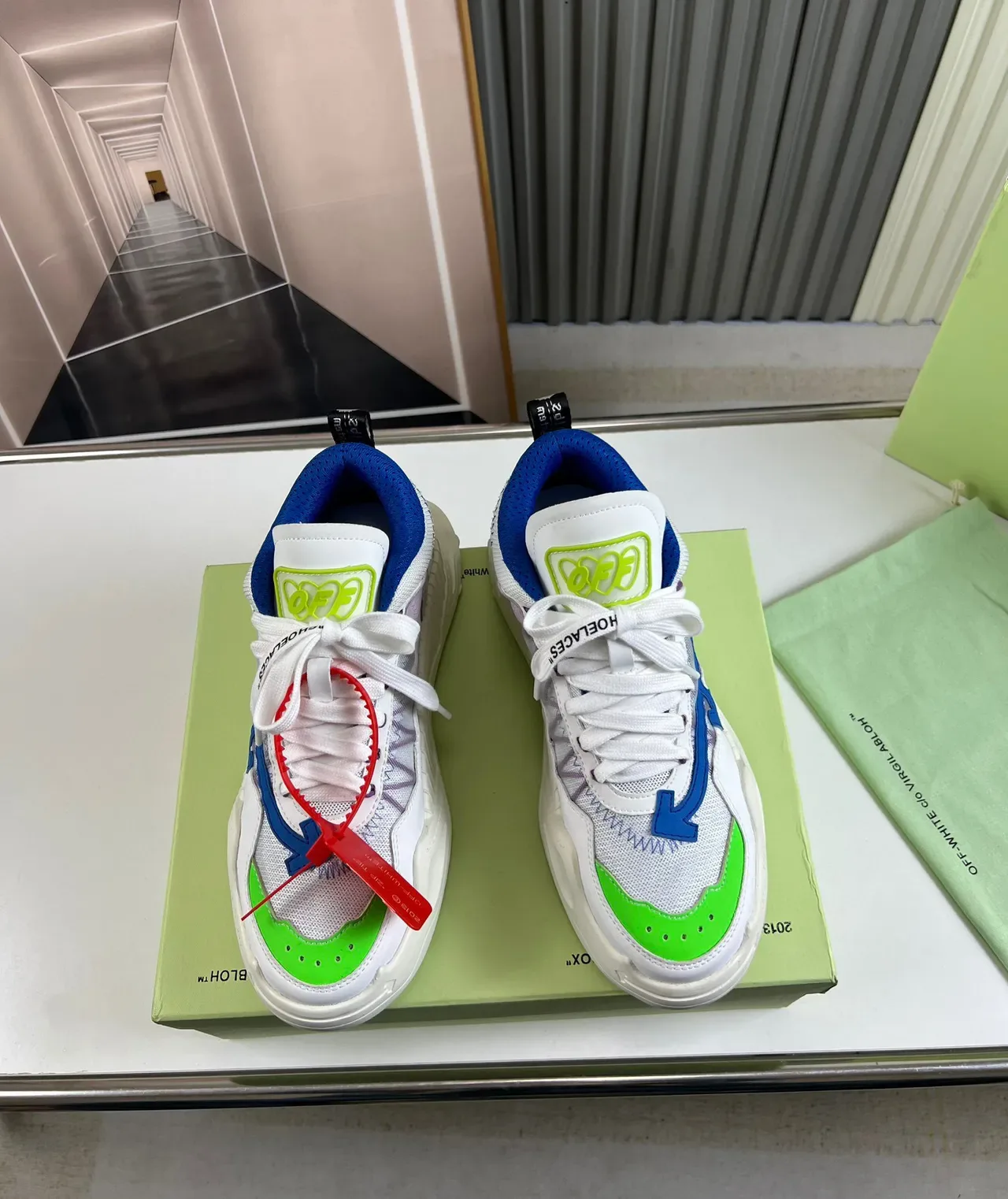 Off-White Blue Sole Diagonal Arrow Logo Chunky Sneakers 9