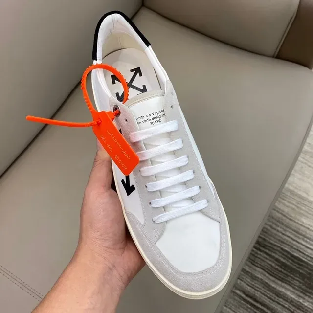 Off-White Logo Flecha Diagonal Zapatillas Lifestyle Blanco y Gris 2