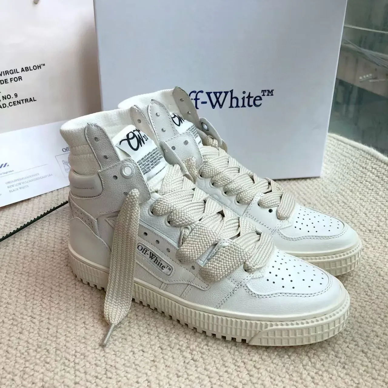 Off-White حذاء أسلوب حياة عالي الارتفاع بيج مثقوب أصبع حذاء أسلوب حياة 4