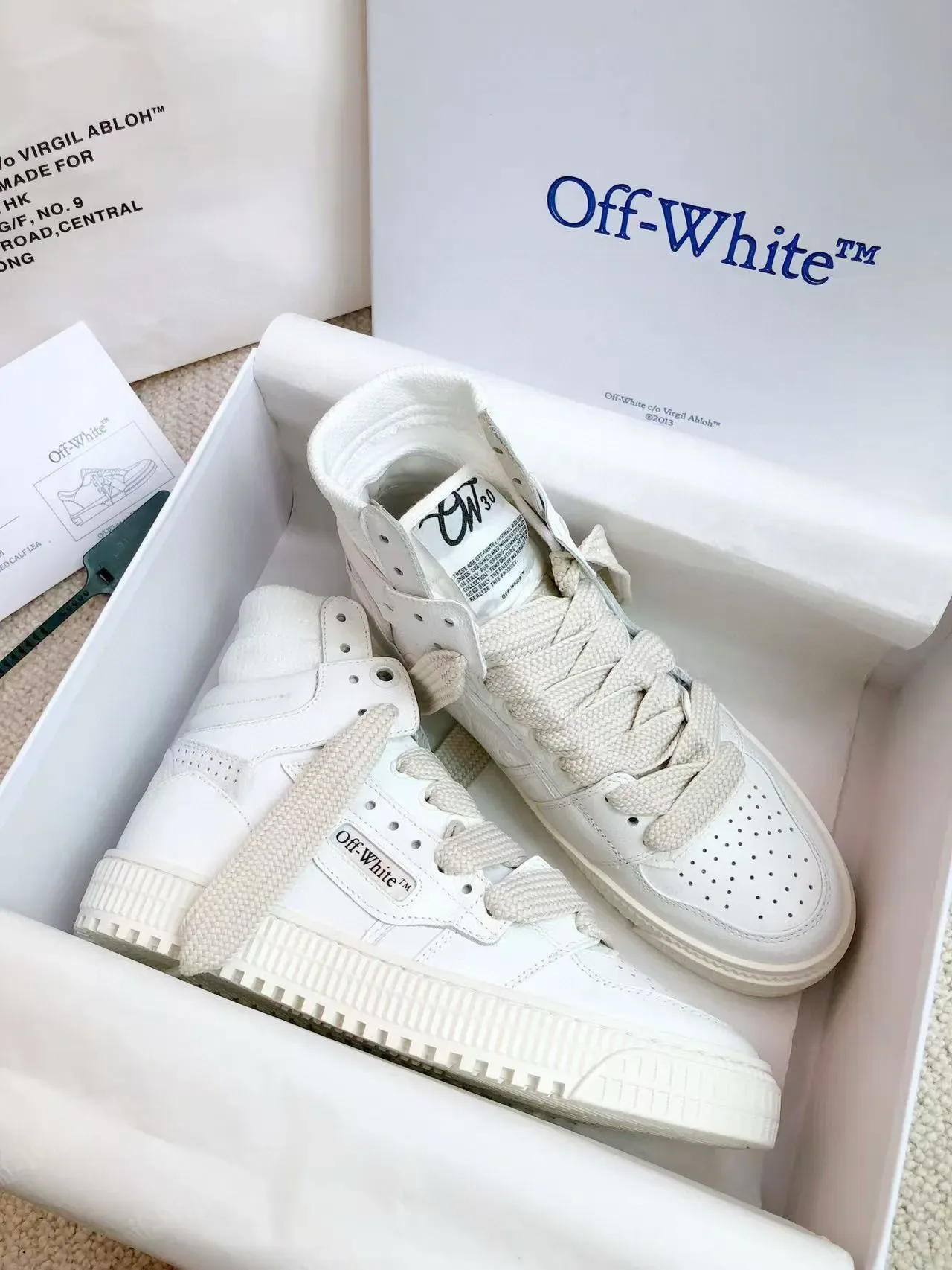Off-White حذاء أسلوب حياة عالي الارتفاع بيج مثقوب أصبع حذاء أسلوب حياة 7