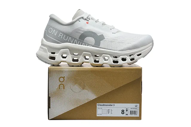 On Cloudmonster Light Gray Running Shoes 2