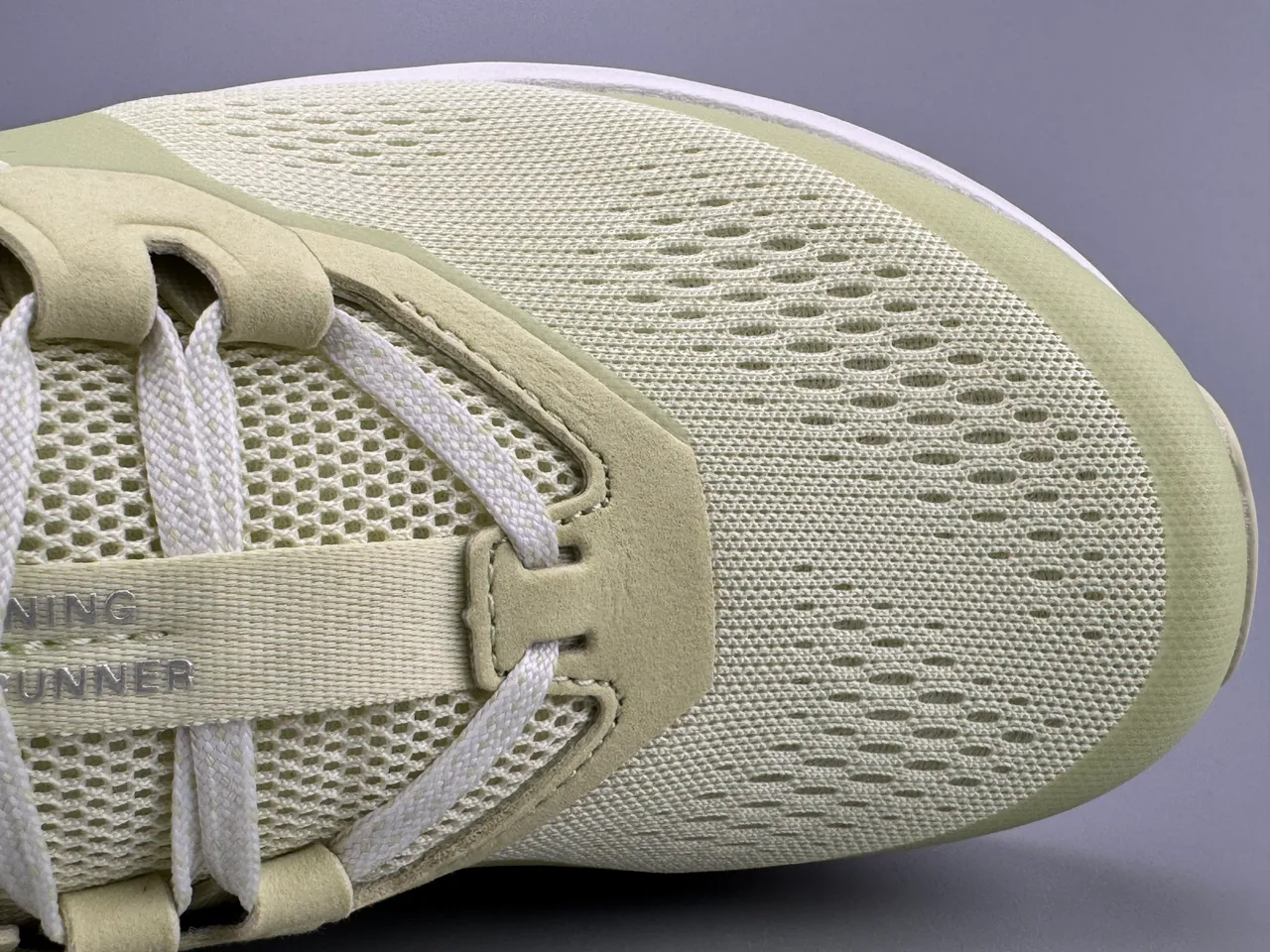 On Verde Blanco Superior de Malla Ingenieril Huecos CloudTec Mediasuela Pods Zapatos de Running 3