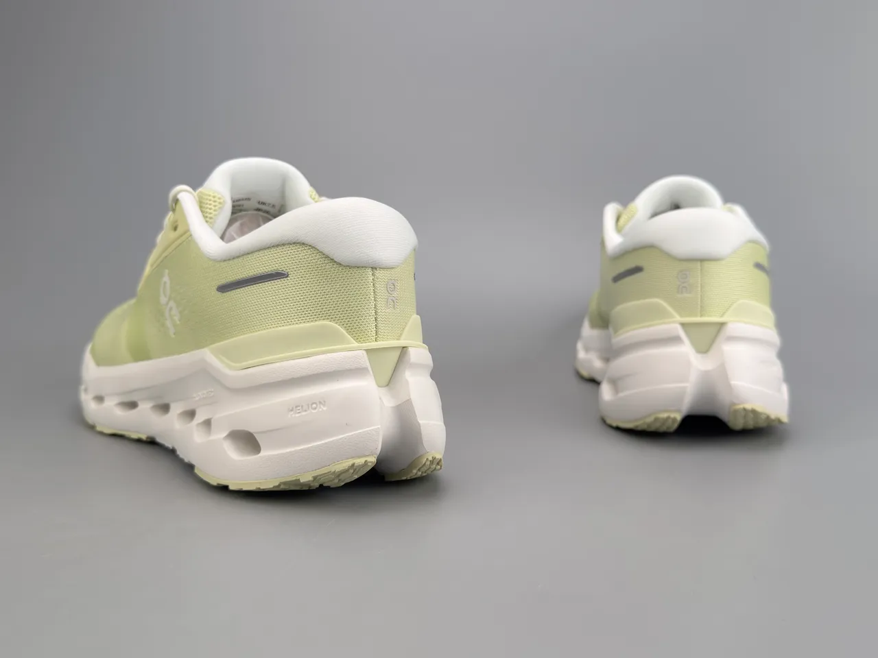 On Verde Blanco Superior de Malla Ingenieril Huecos CloudTec Mediasuela Pods Zapatos de Running 6