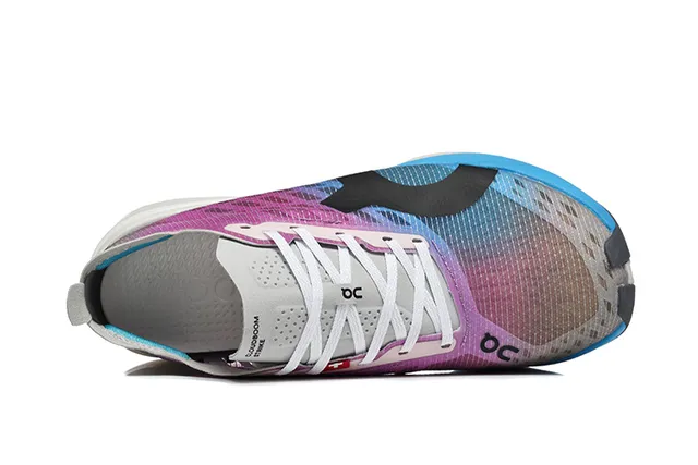 On Multicolor Blue Engineered Mesh Upper Gradient Color Blocking Running Shoes 2
