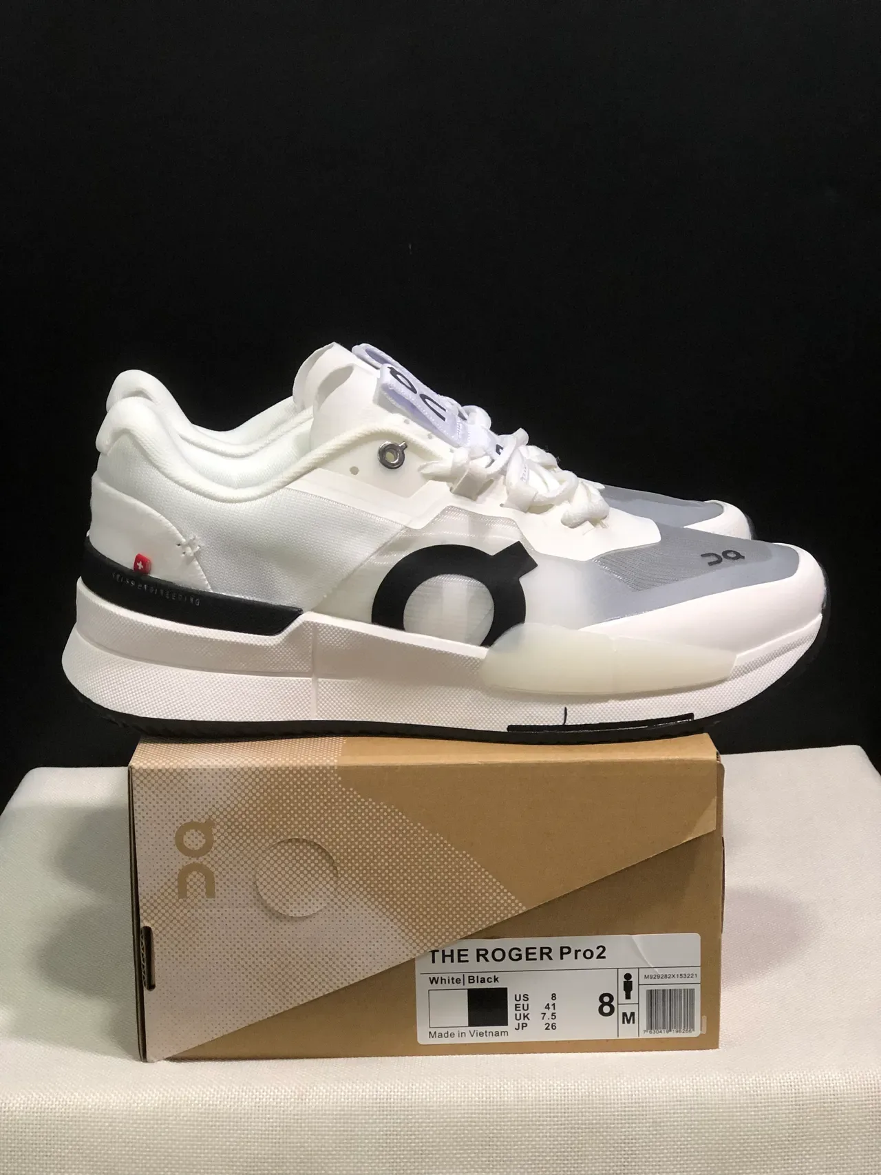THE ROGER Pro2 Blanco y Negro Zapatillas Lifestyle 2