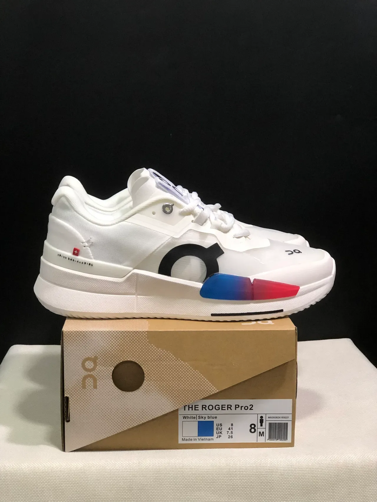 On THE ROGER Pro2 White Sky Blue Running Shoes 3