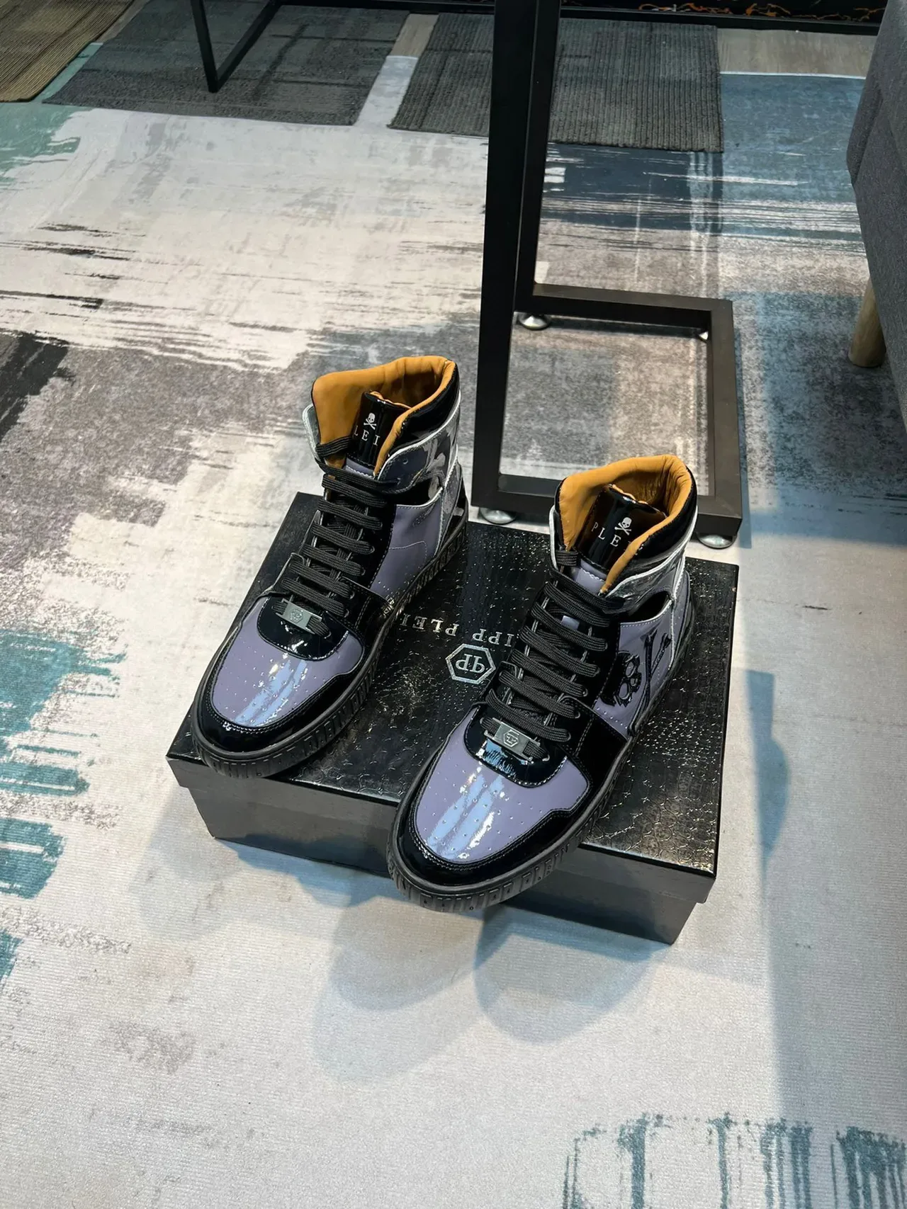 Philipp Plein Sneakers Lifestyle Noir Violet Hautes en Cuir Patenté 5