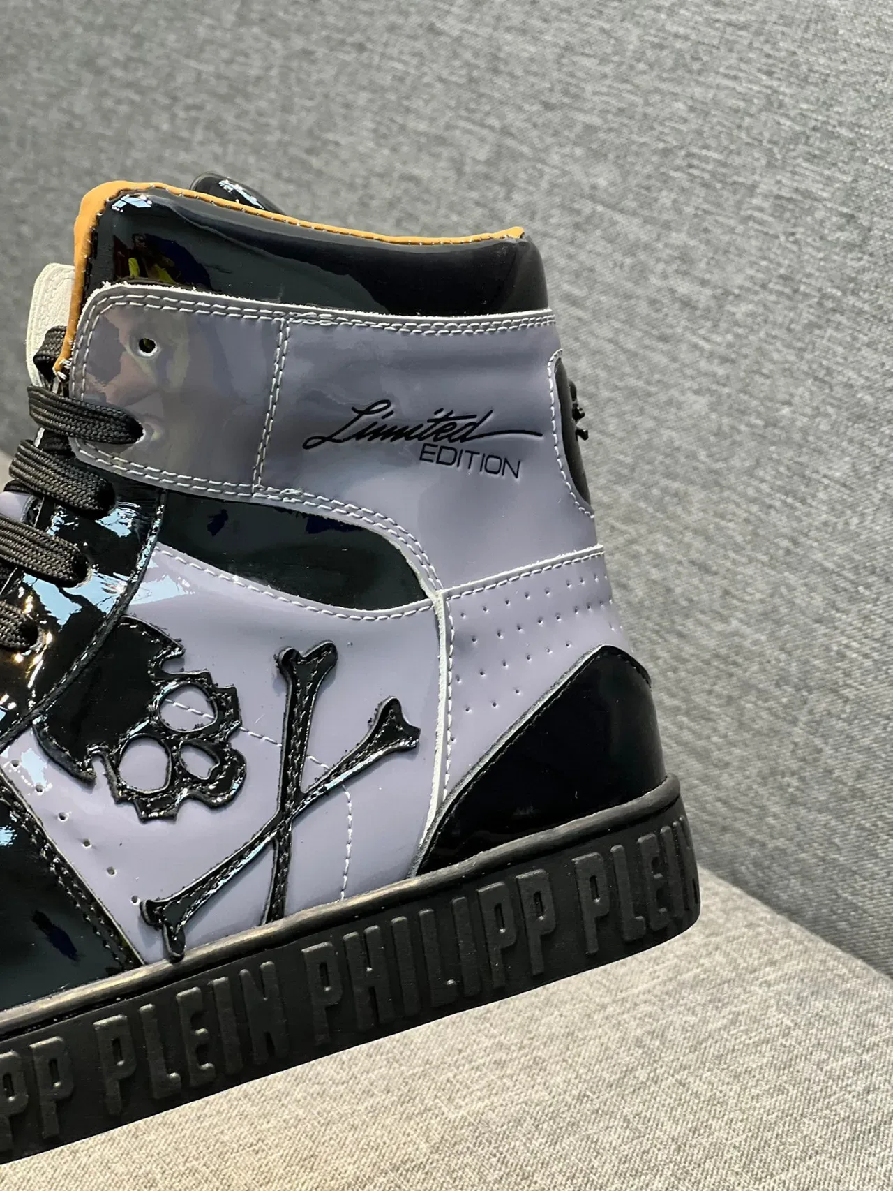 Philipp Plein Sneakers Lifestyle Noir Violet Hautes en Cuir Patenté 8