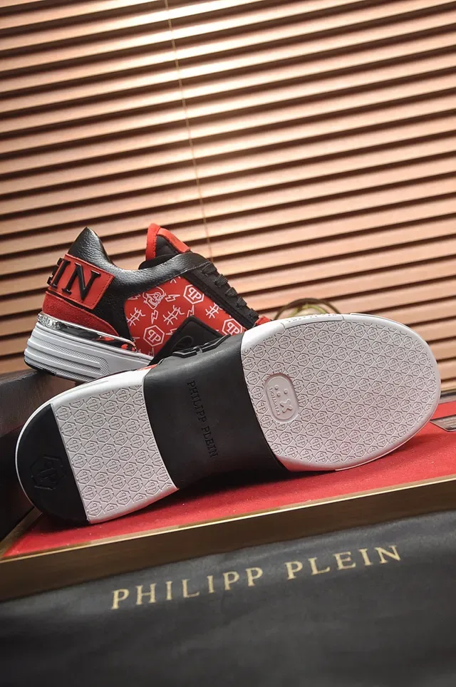 Philipp Plein Black Red أعلى مختلط لامع patent للأصابع نمط حياة 4