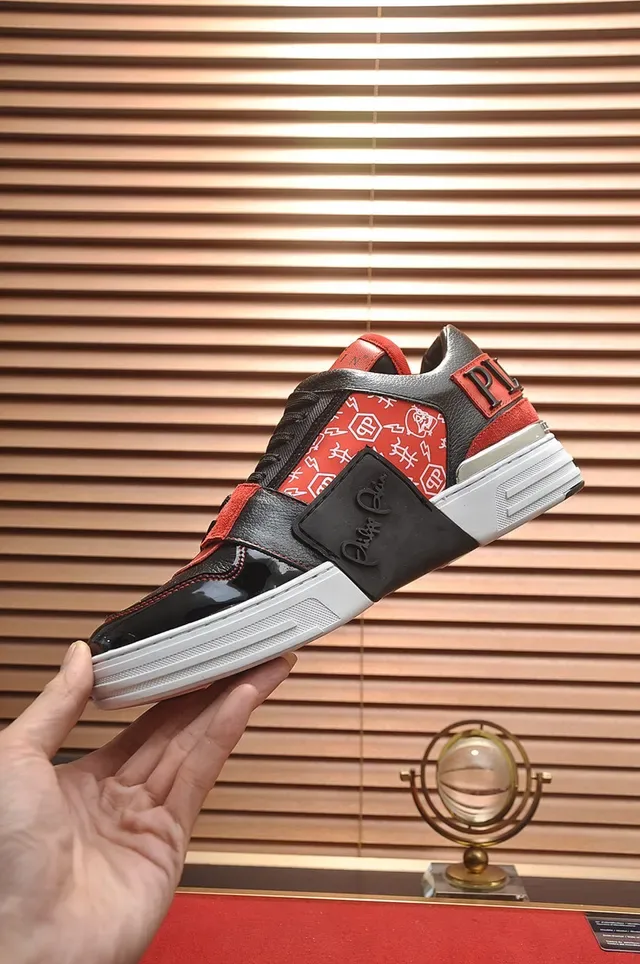 Philipp Plein Black Red أعلى مختلط لامع patent للأصابع نمط حياة 6