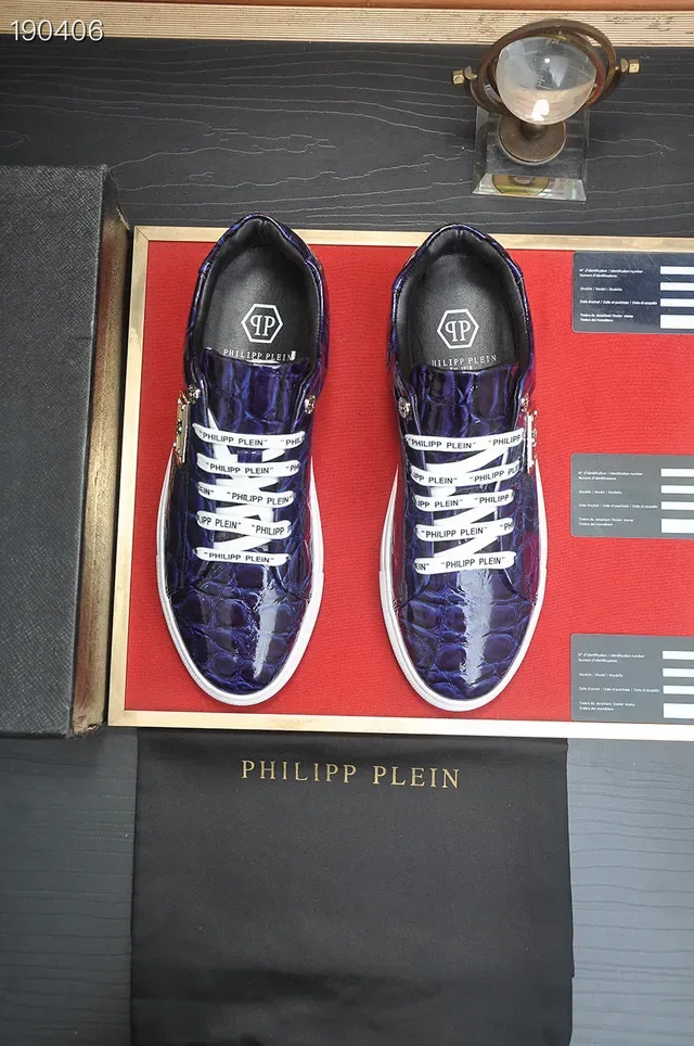 Philipp Plein Tênis Lifestyle de Couro com Embossagem de Crocodilo Azul e Branco com Cordões Trançados e Marca 7