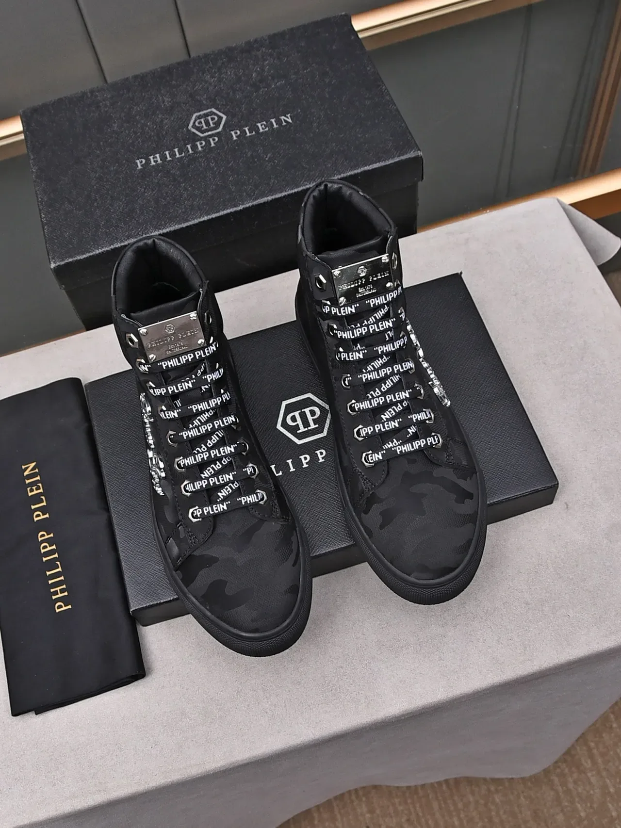 Philipp Plein Sneakers Lifestyle Haut Noir Argent Camouflage 2