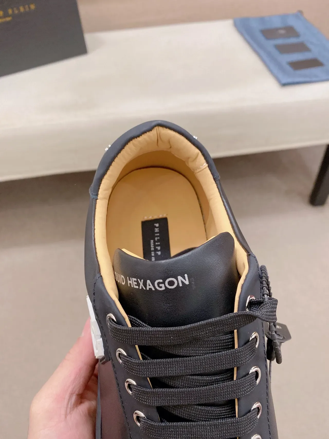 Philipp Plein Liquid Sneaker Plateforme Cuir Noir Lifestyle 4