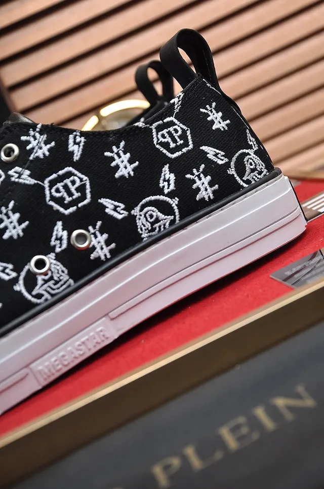 Philipp Plein sneakers toile imprimée low top lifestyle 2