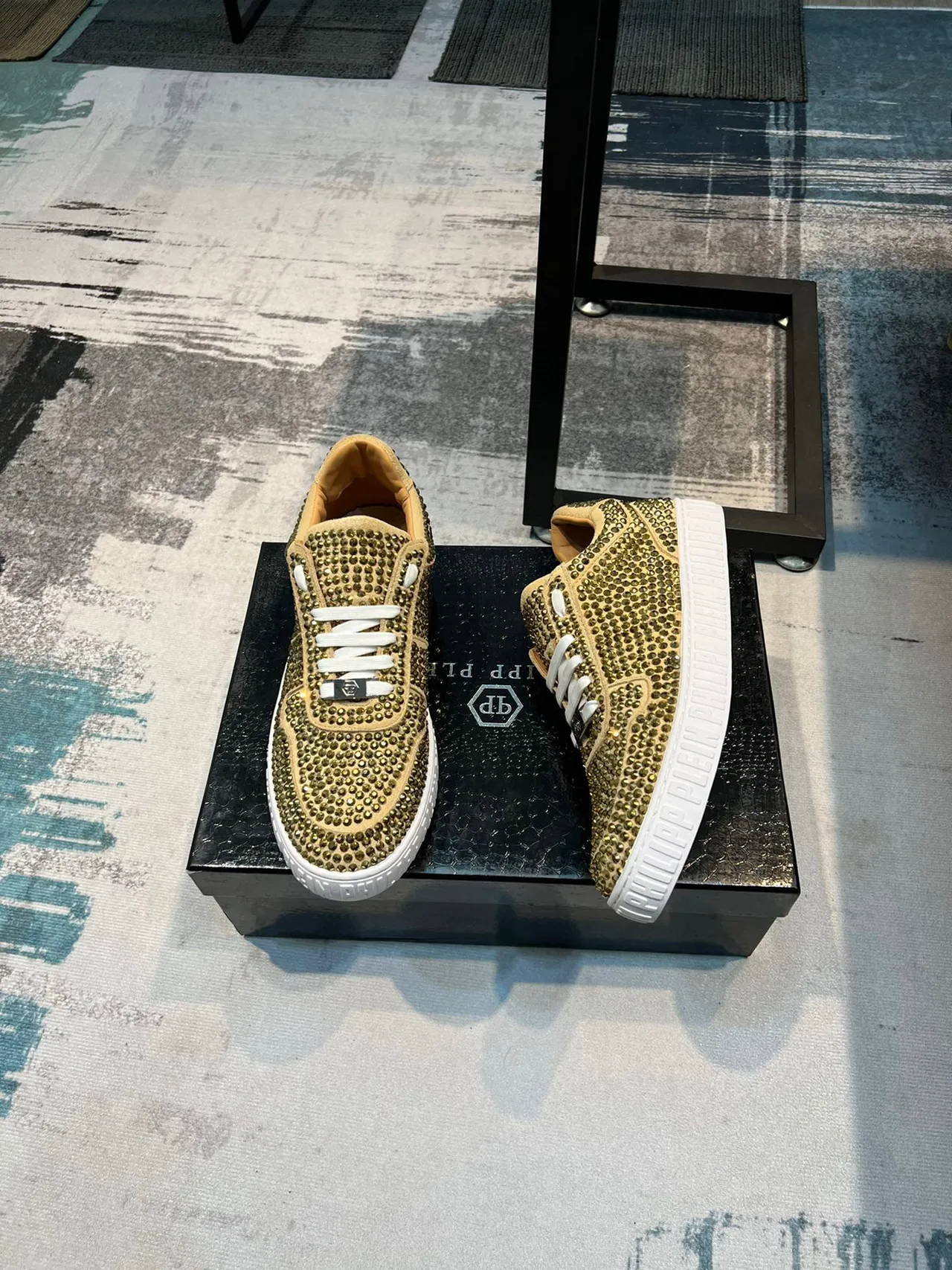 Philipp Plein Sneakers à clous Or Beige Low-Top Lifestyle Sneakers 3