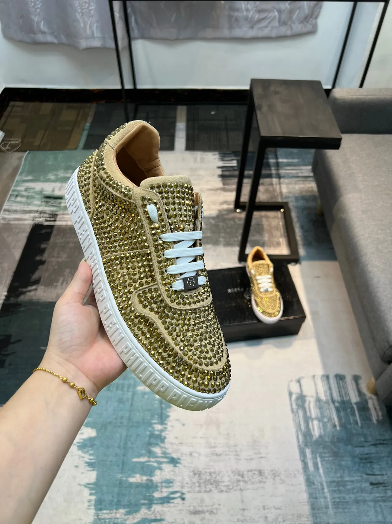 Philipp Plein Sneakers à clous Or Beige Low-Top Lifestyle Sneakers 5