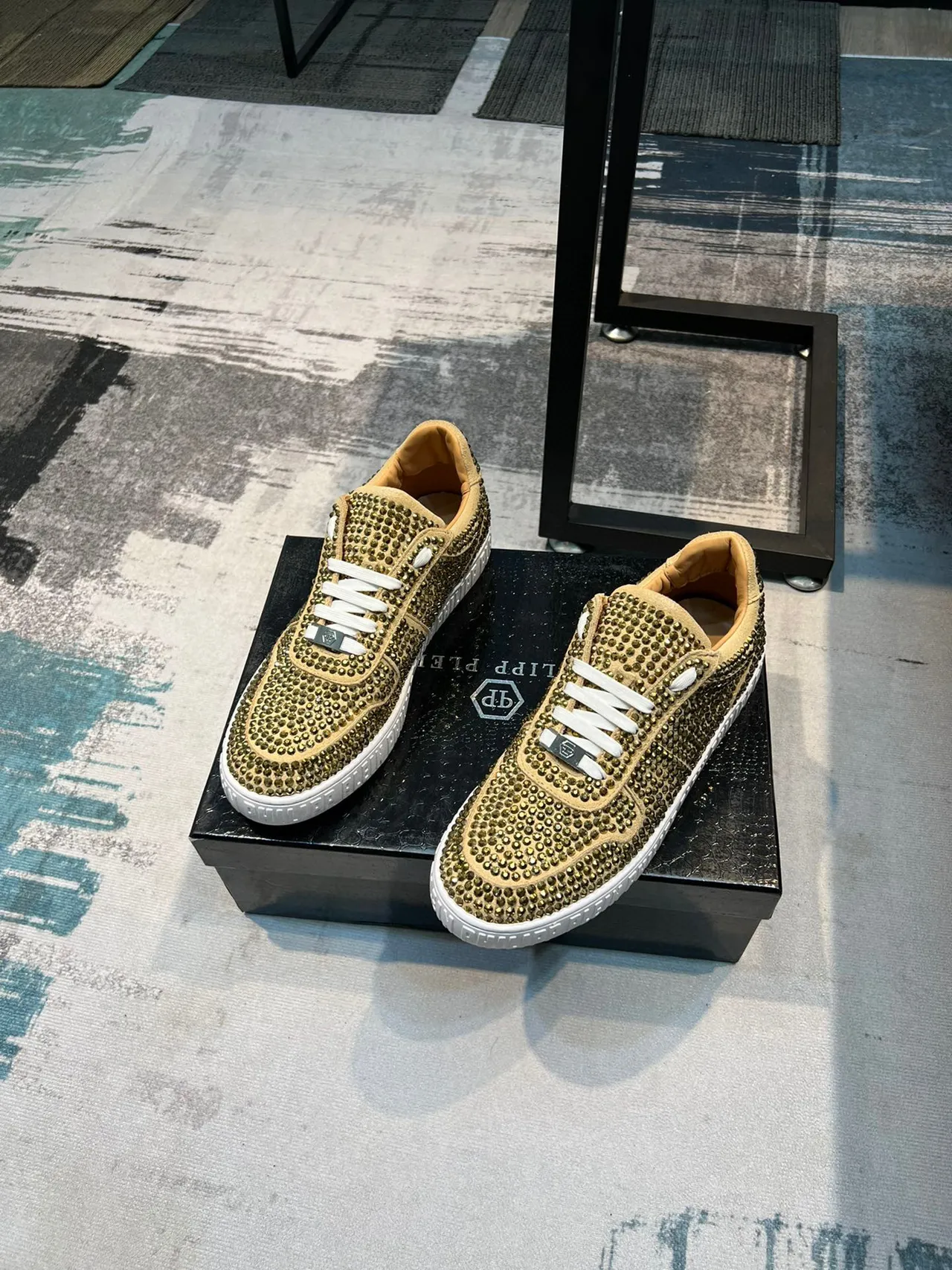 Philipp Plein Sneakers à clous Or Beige Low-Top Lifestyle Sneakers 6