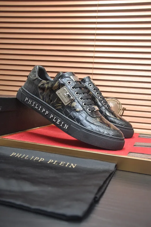 Philipp Plein Tiger Chaussures Lifestyle en cuir patenté noir doré brillant motif brodé 8