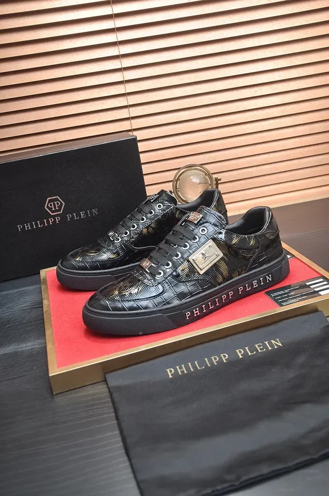 Philipp Plein Tiger Chaussures Lifestyle en cuir patenté noir doré brillant motif brodé 9